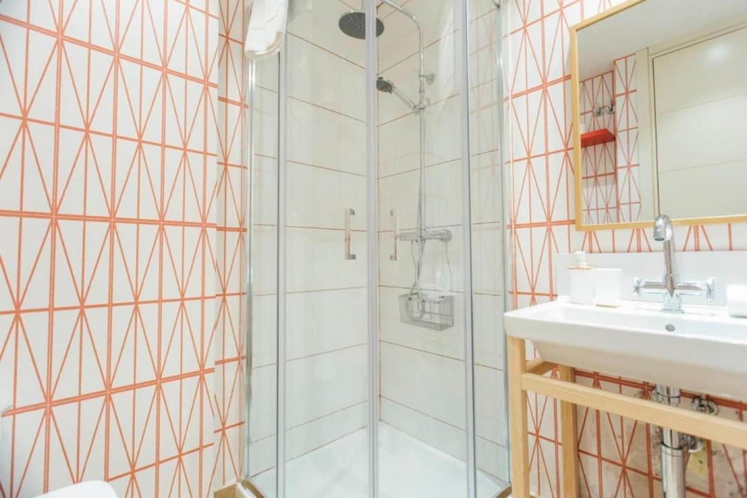 شقة New With Height- 2Bd 1Bth- Pajaritos إشبيلية المظهر الخارجي الصورة