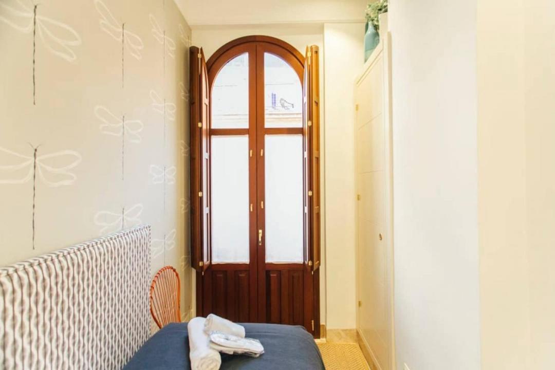 شقة New With Height- 2Bd 1Bth- Pajaritos إشبيلية المظهر الخارجي الصورة